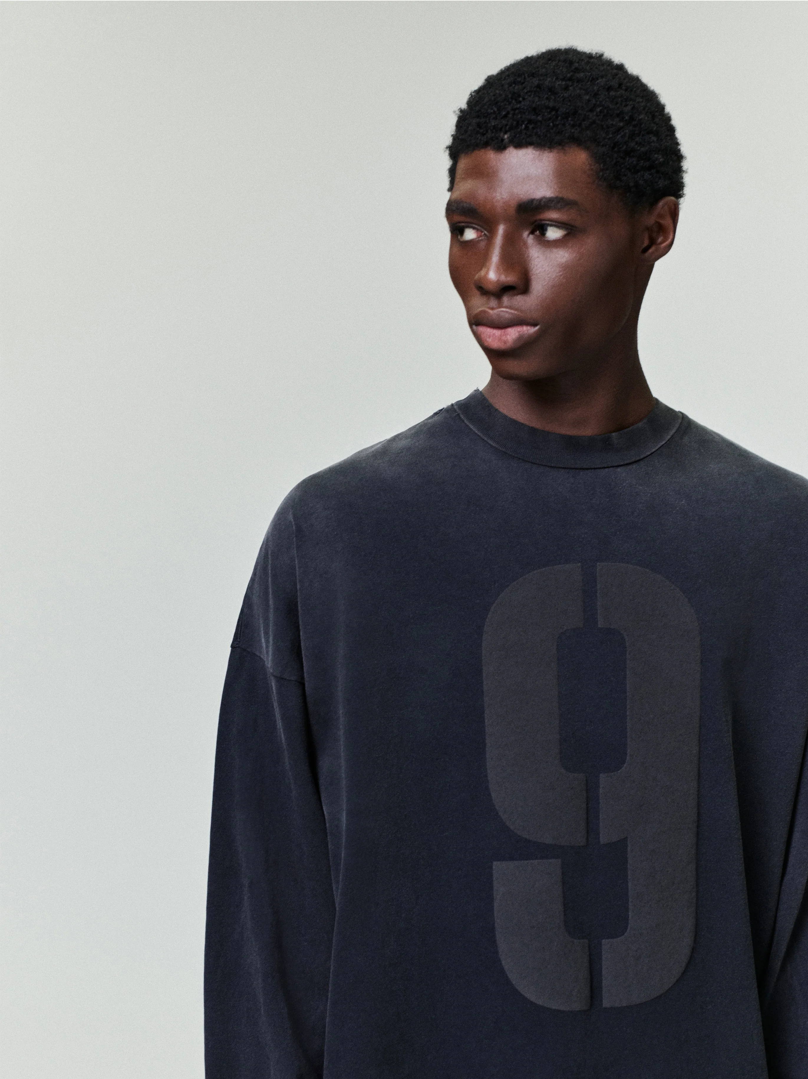 9 Long Sleeve Tee