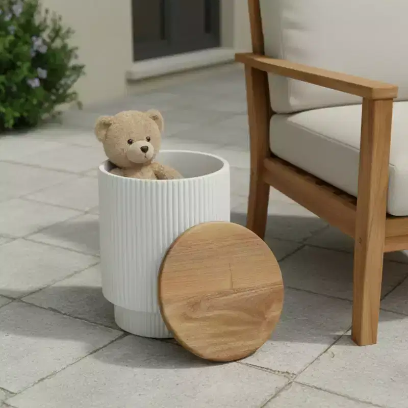 Christopher Knight Home Siriporn Modern Round Lightweight Concrete Patio Storage Side Table