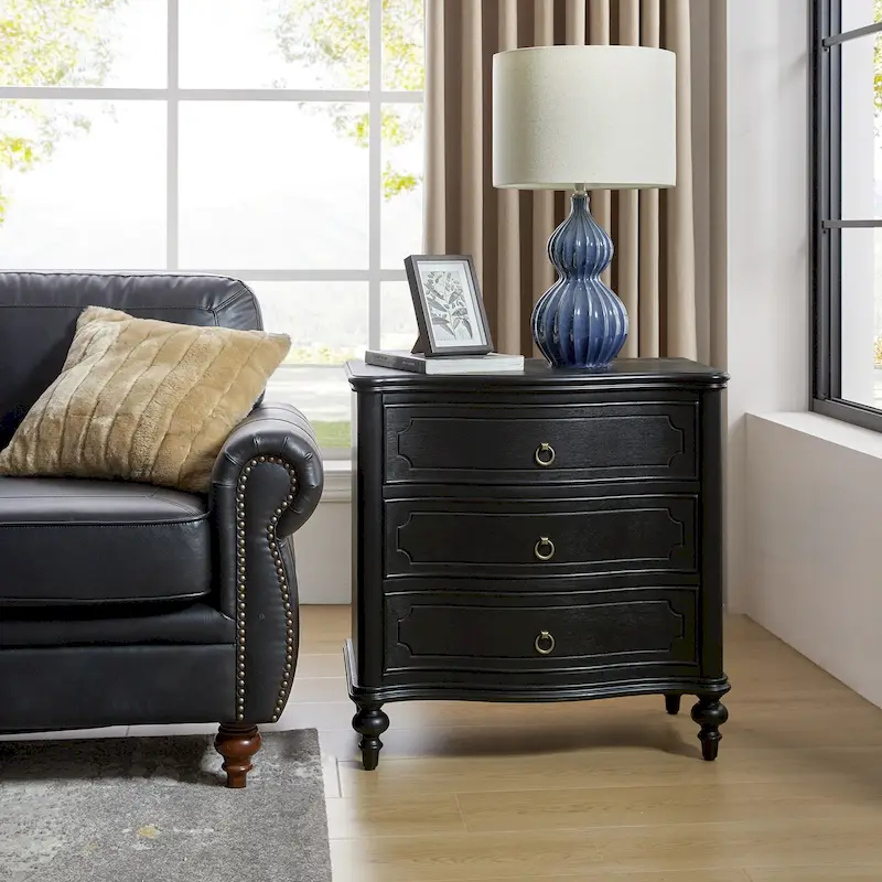 Traditional 3-Drawer Nightstand