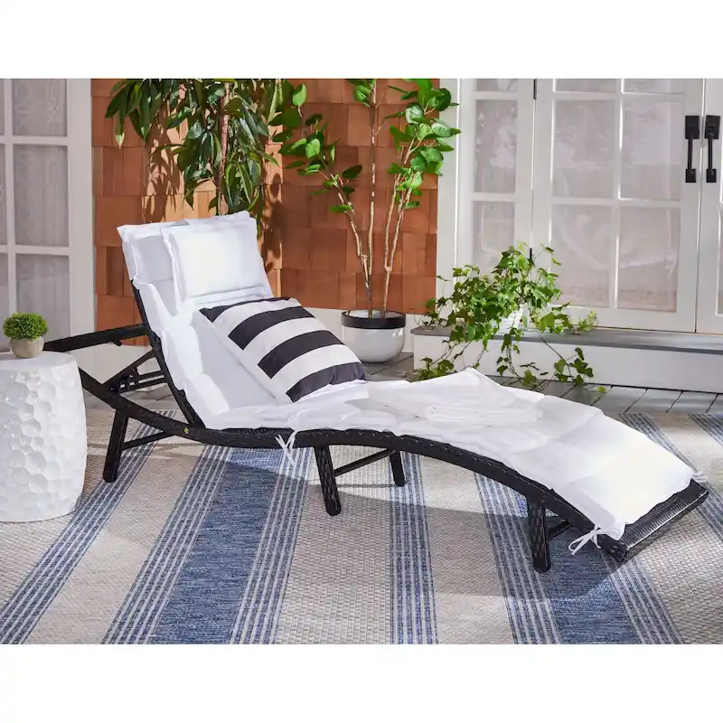 SAFAVIEH Outdoor Nihada Chaise Sun Lounger - 79Wx25Dx14H