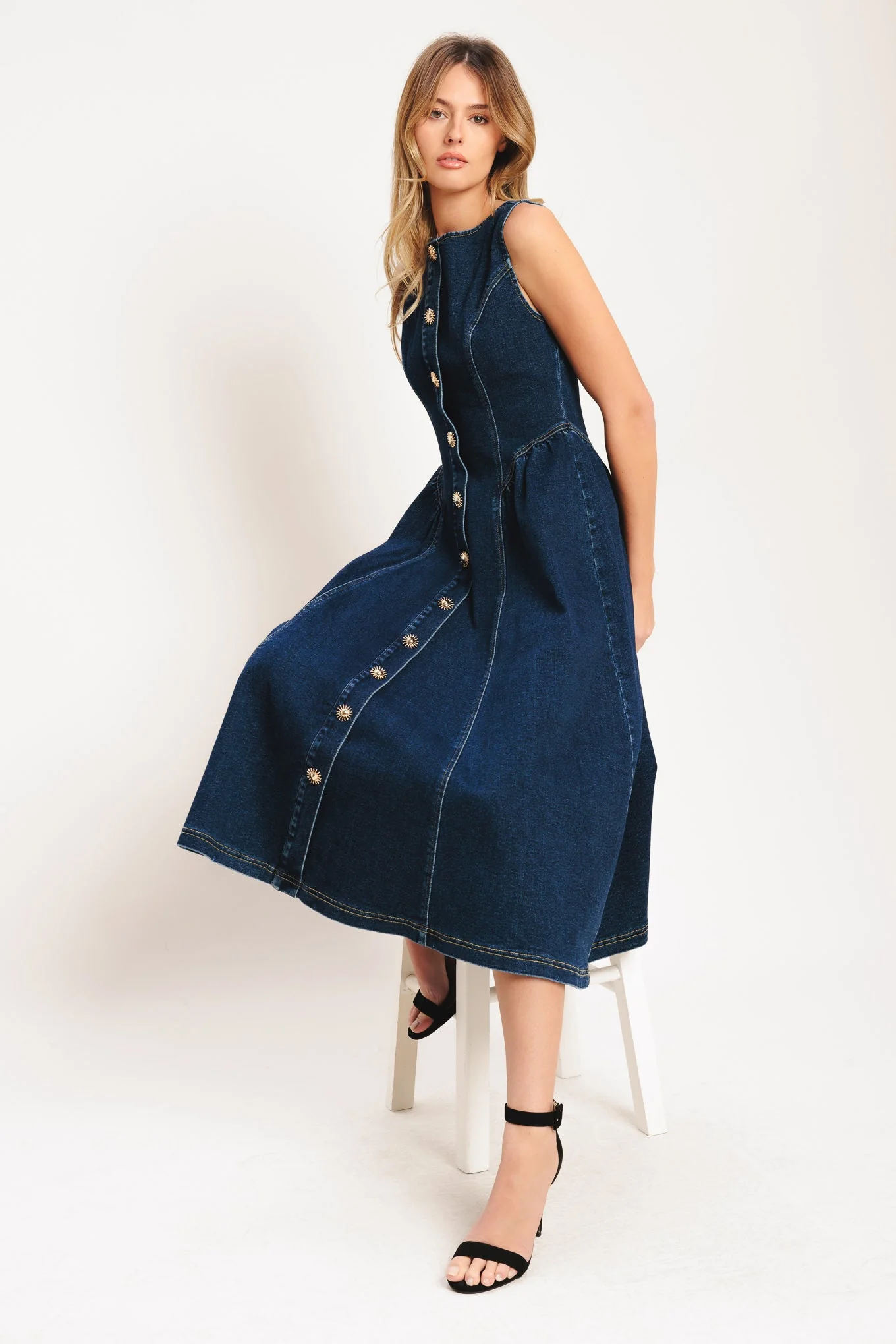 EFFORTLESS POLISH DENIM MIDI DRESS
