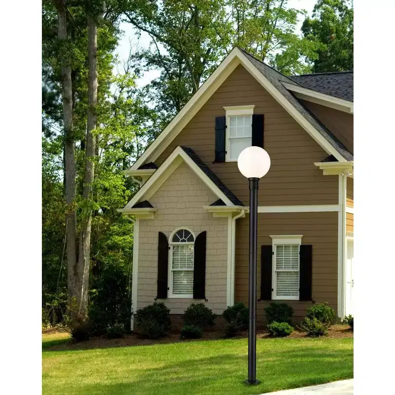 Z-Lite Laurent 1 - Light Post Light in Black