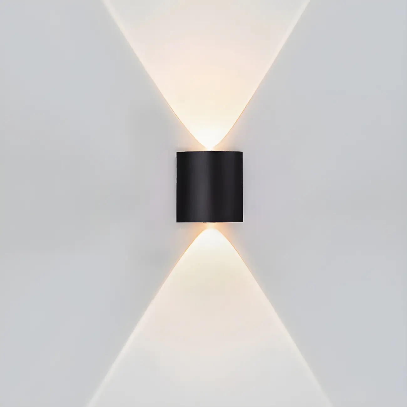 Modern Black Metal LED Up Down Outdoor Wall Light