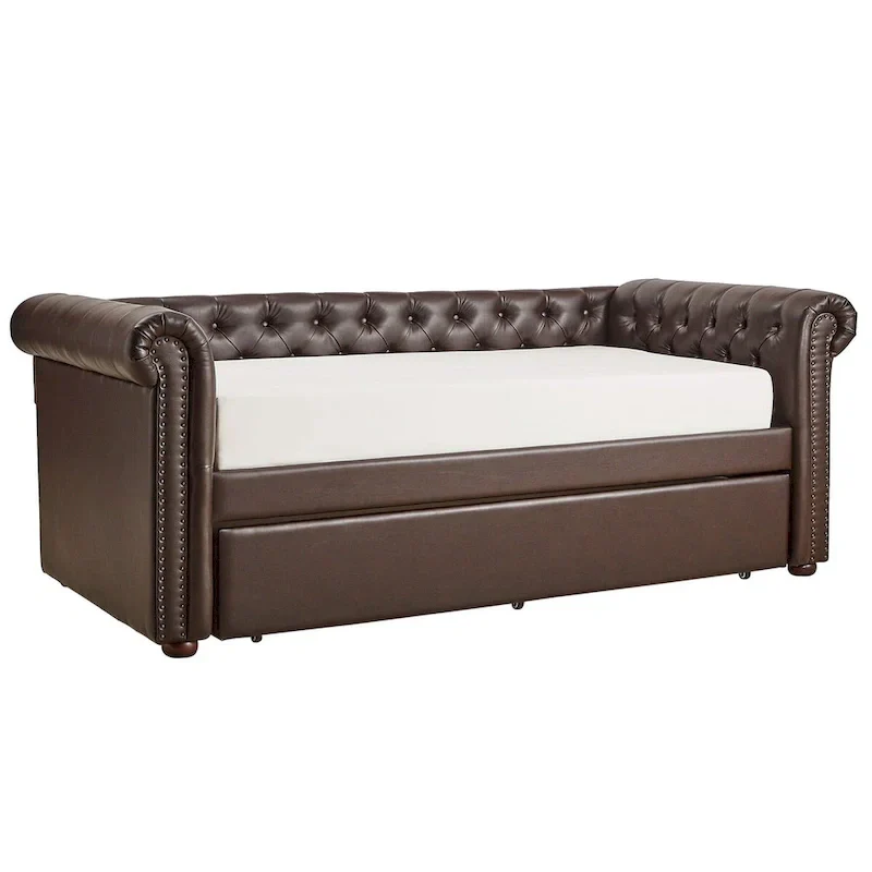 Chesterfield Daybed with Trundle