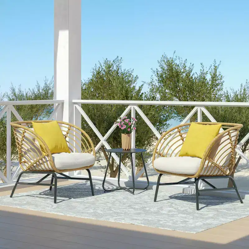 Outdoor Seating