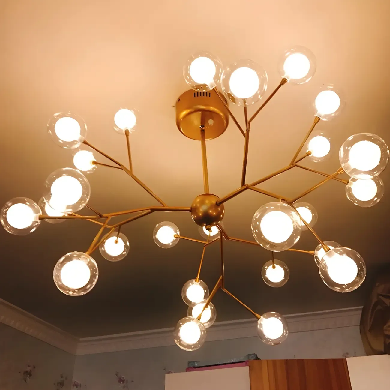 Adjustable Modern Globe Glass Sputnik Chandelier