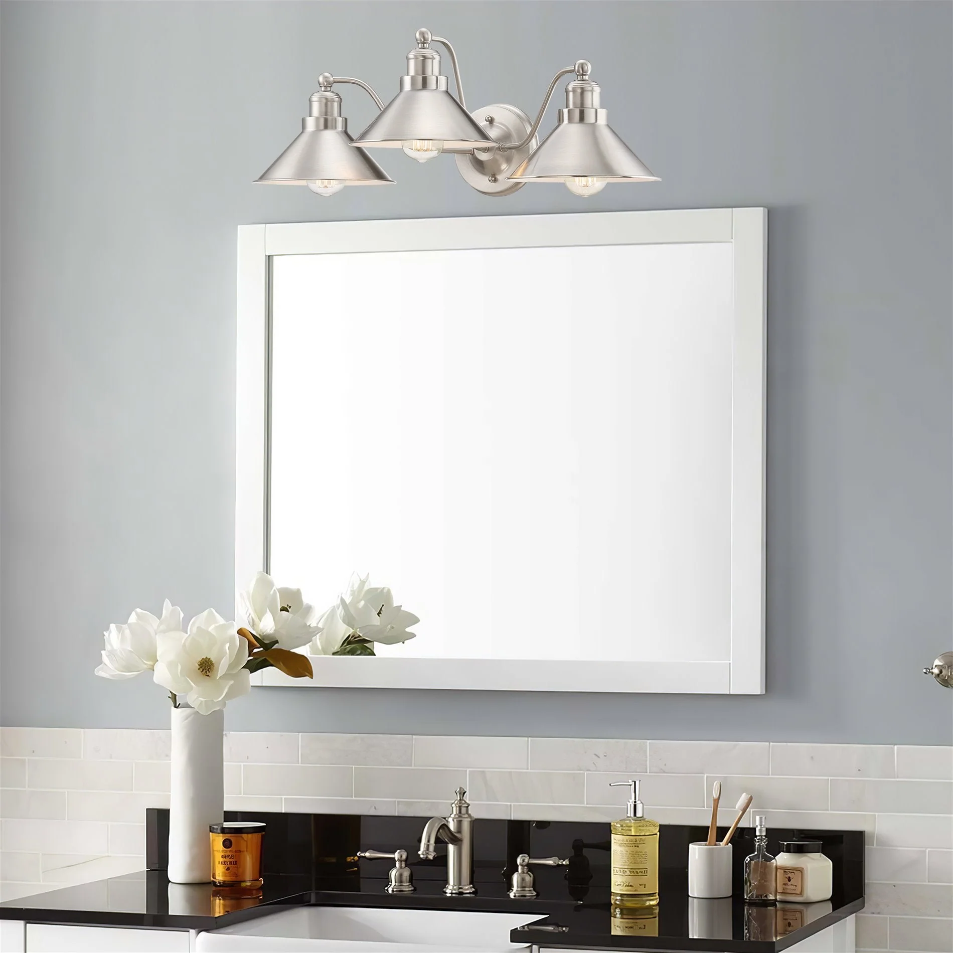 Welton 26 3-Light Modern Farmhouse Bathroom Light