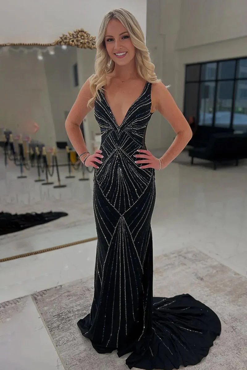 Black V Neck Mermaid Satin Long Prom Dresses With Beading