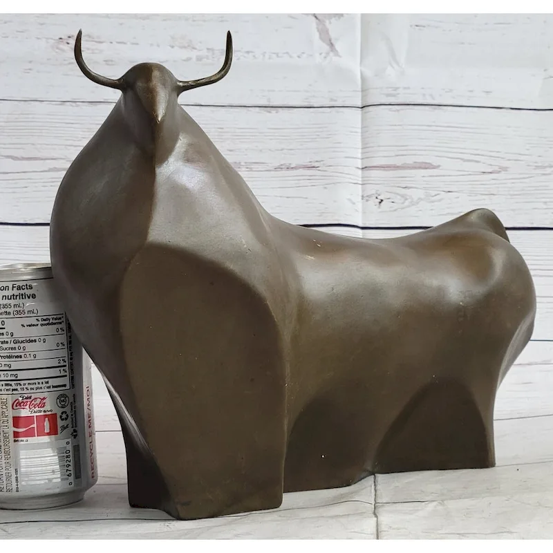 Modern Art Abstract Imitative Bull Bronze Figurine Botero Statue Sculpture Figurine Figure