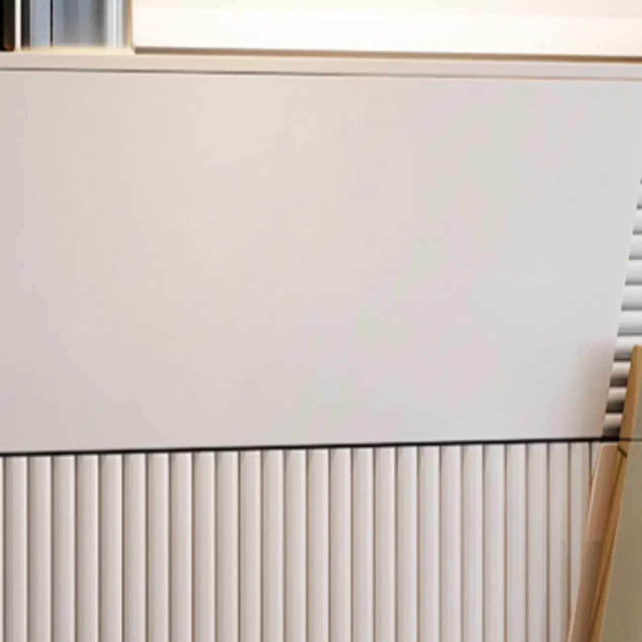 Elegant Fluted Entryway Shoe Cabinet with Drawer