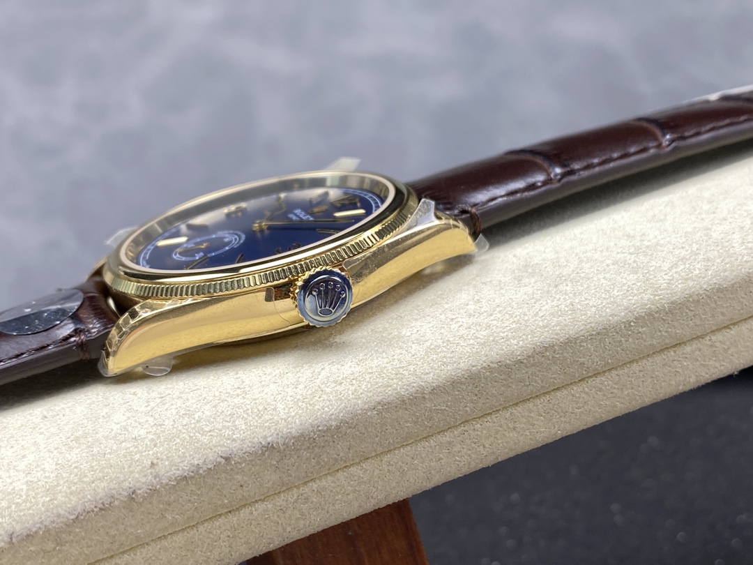 Rolex 1908 replica crown and case side profile in yellow gold