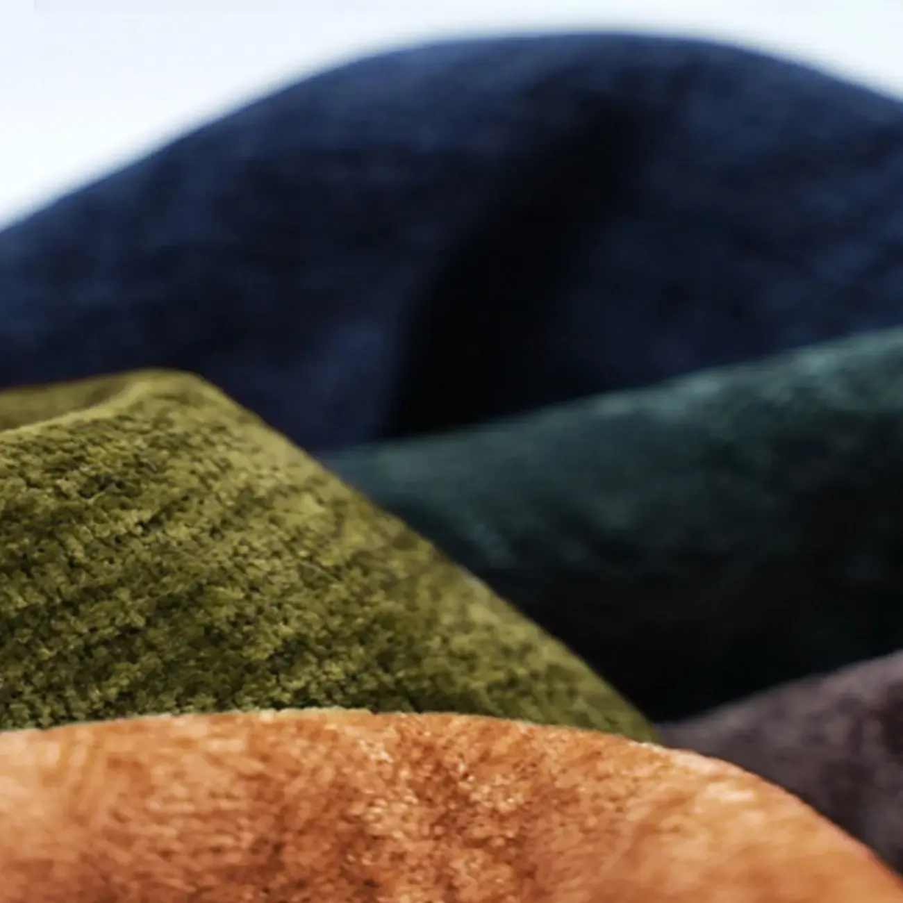 Modern Emerald Green Upholstered Bedroom Bench