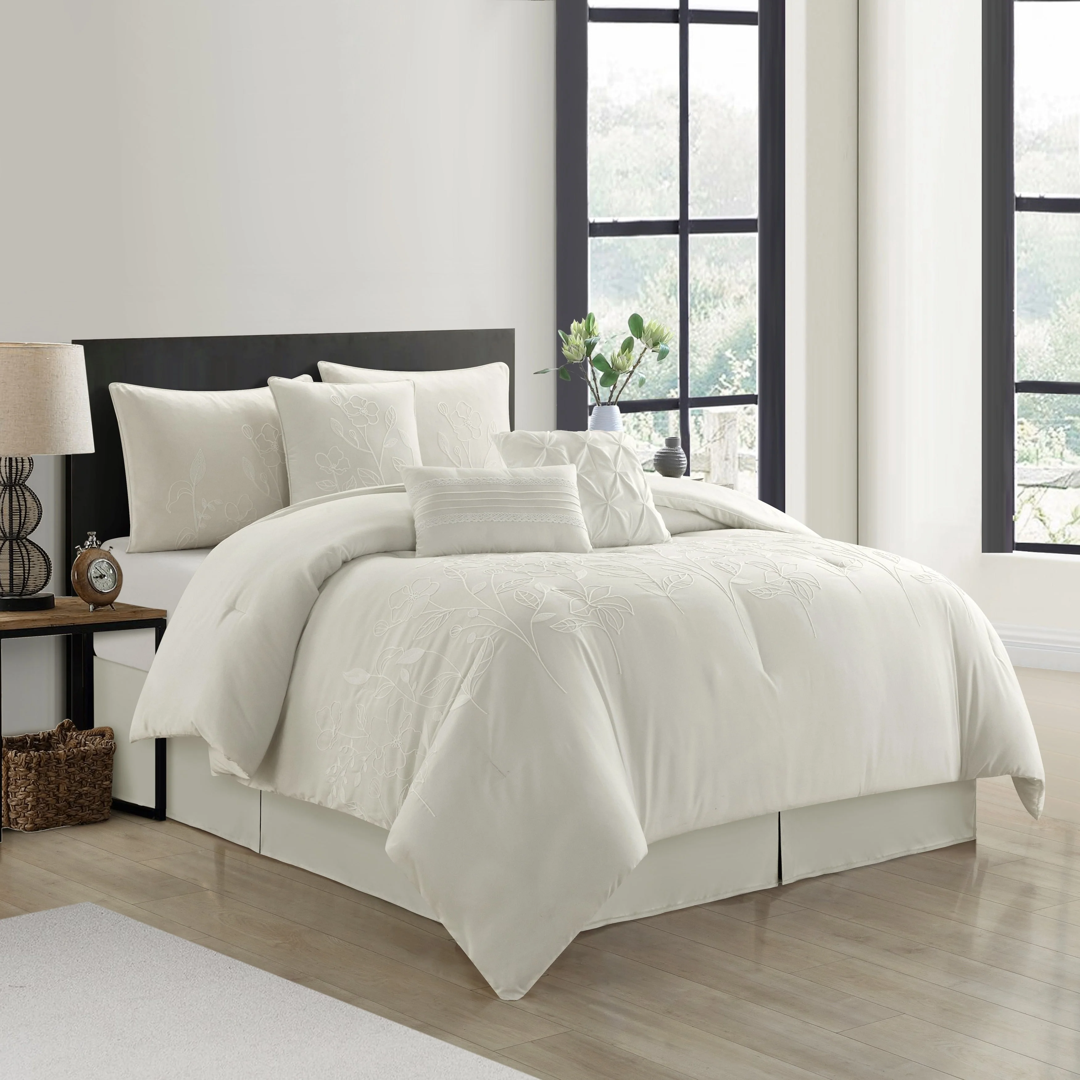 Nanshing Taylor 7 Piece Floral Botanical Comforter Set