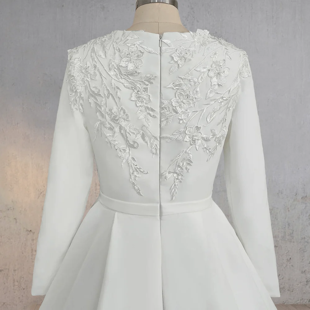 A Line White Long Sleeves Appliqued Wedding Dresses with Train
