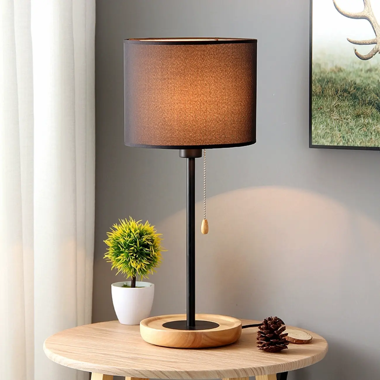 Modern Geometric Table Lamp Pull Chain Switch for Residential