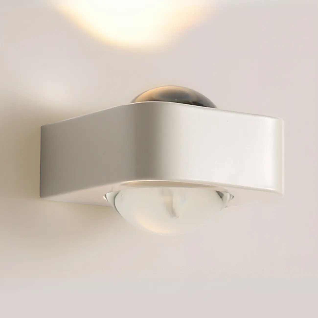 Dimmable Up & Down LED Wall Sconce for Bedroom Lighting
