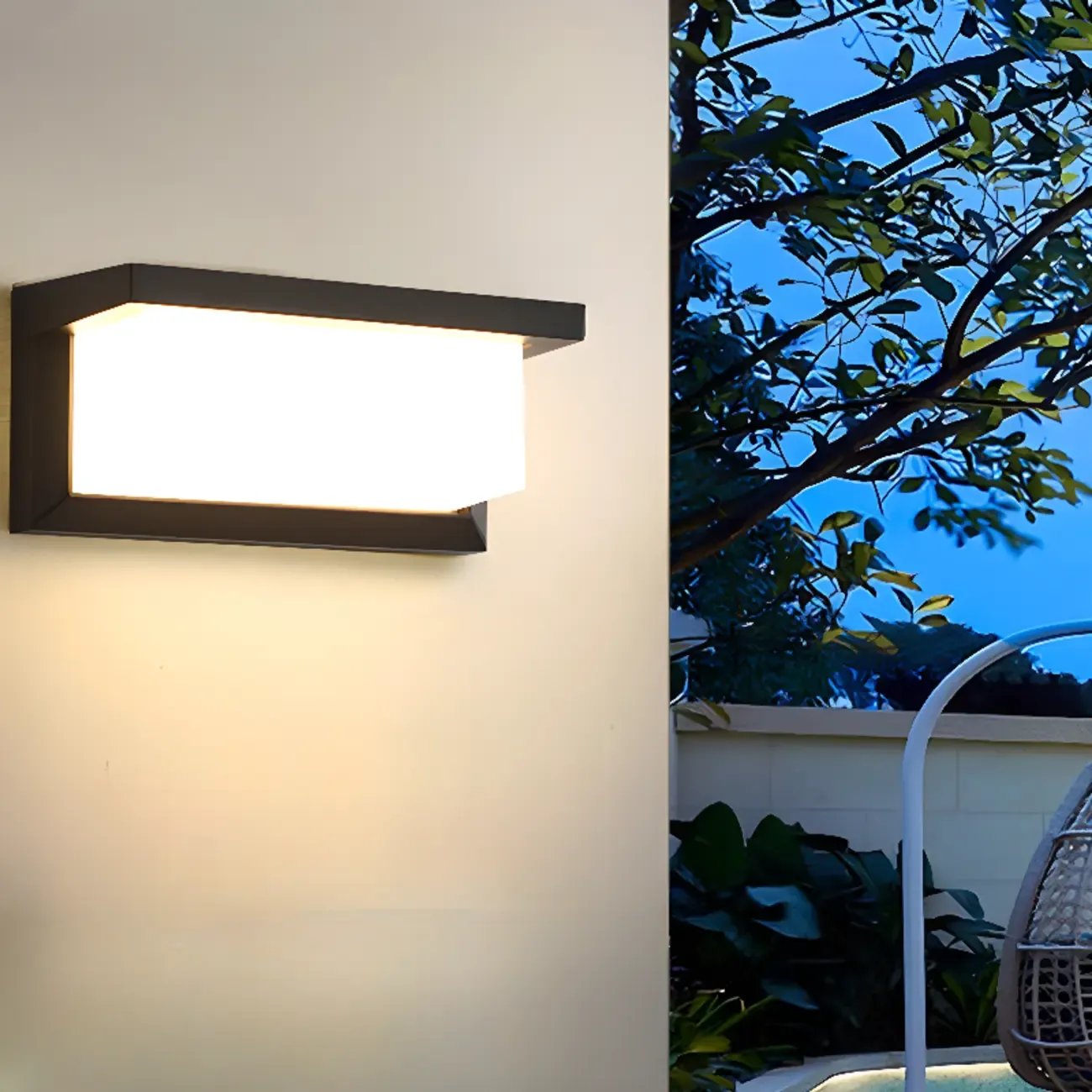 Outdoor Modern Black Metal Rectangle Minimalist Wall Sconce