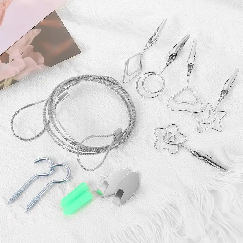 5Ft Wall Hanging Photo Display Cable Wire Rod with 10 Star Shaped Clips