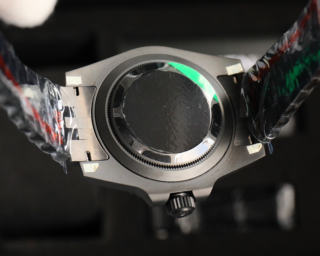 Replica Rolex caseback matte black finish
