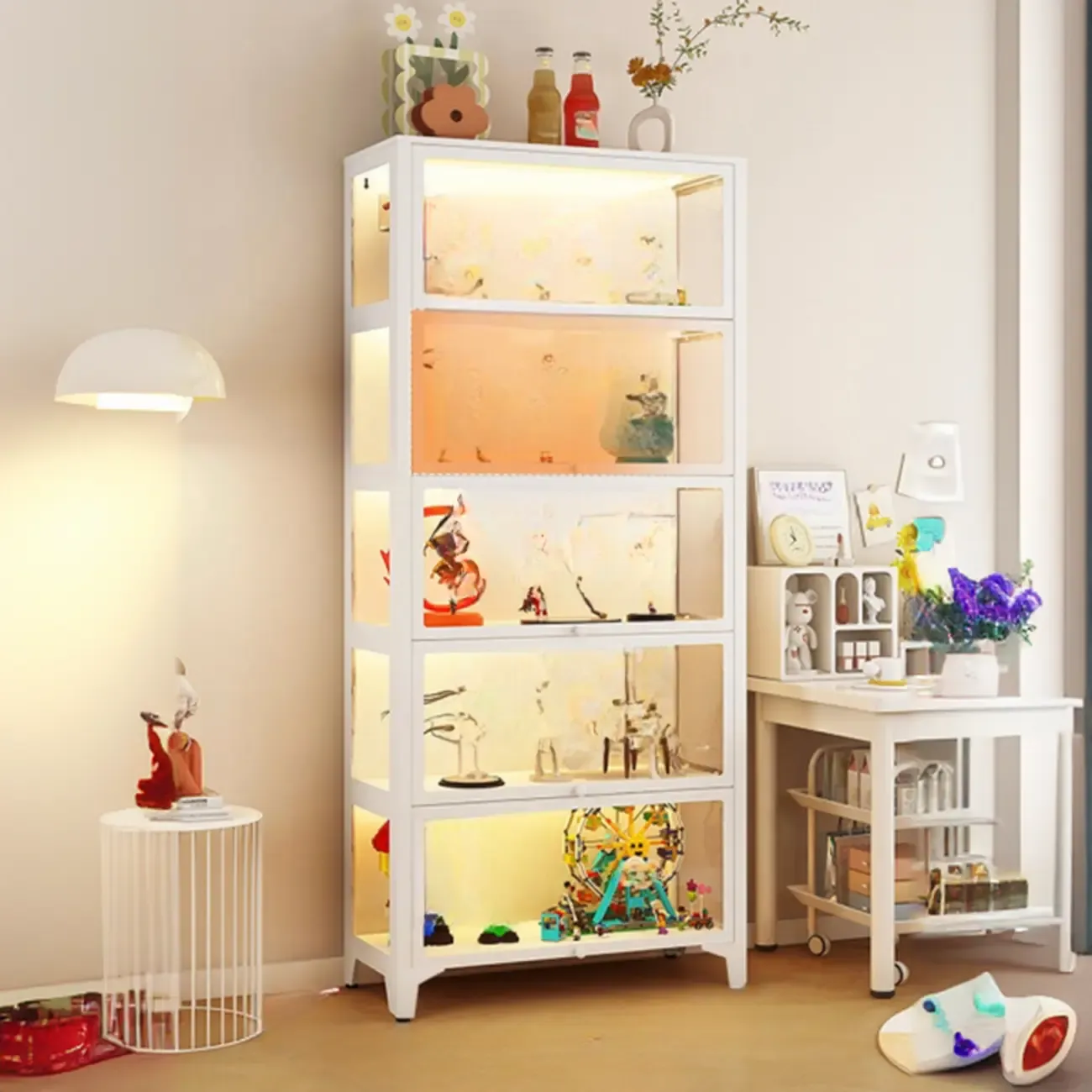 Modern 5 Shelves Glass Display Cabinets with LED Lighting