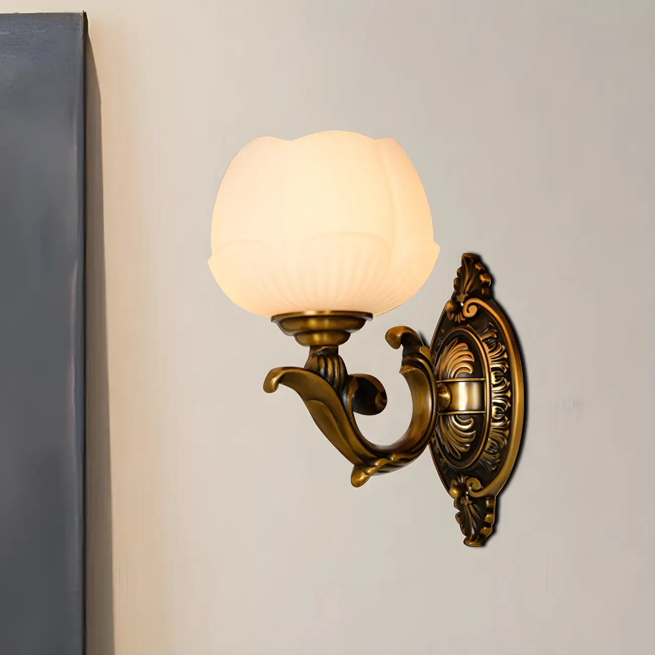 Vintage Brass Lotus Glass Shade Wall Sconce Light