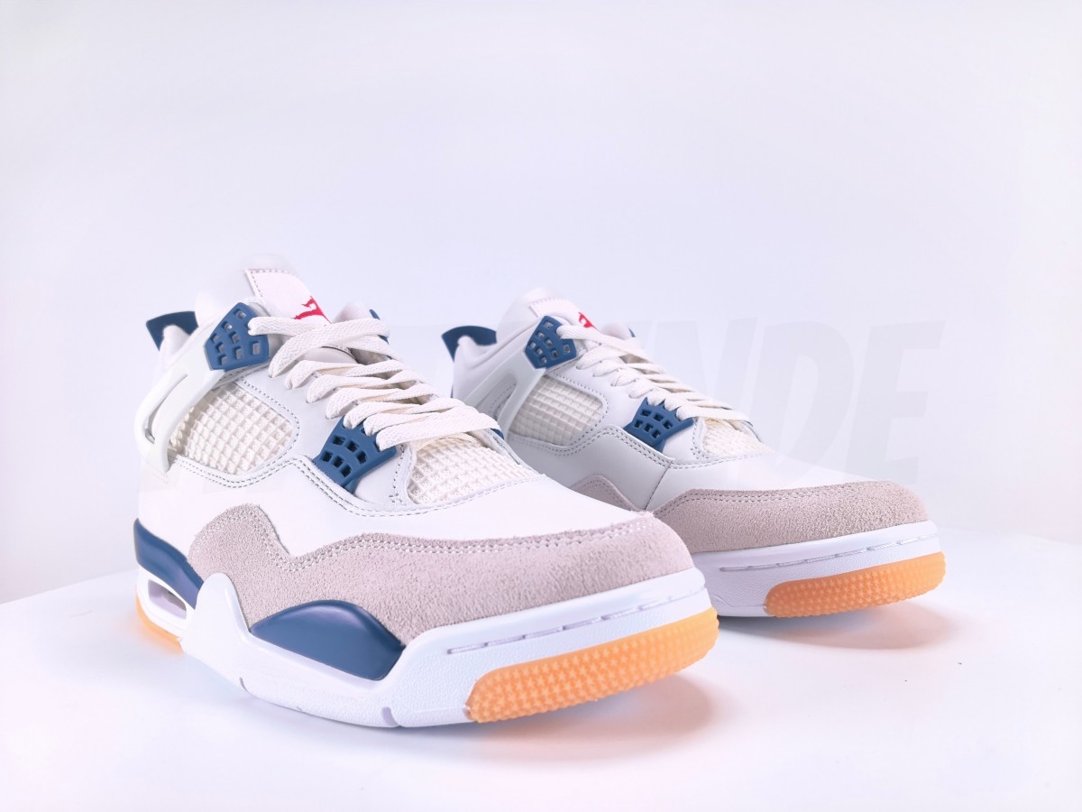 Air Jordan 4 Retro Midnight Navy - Aktrende