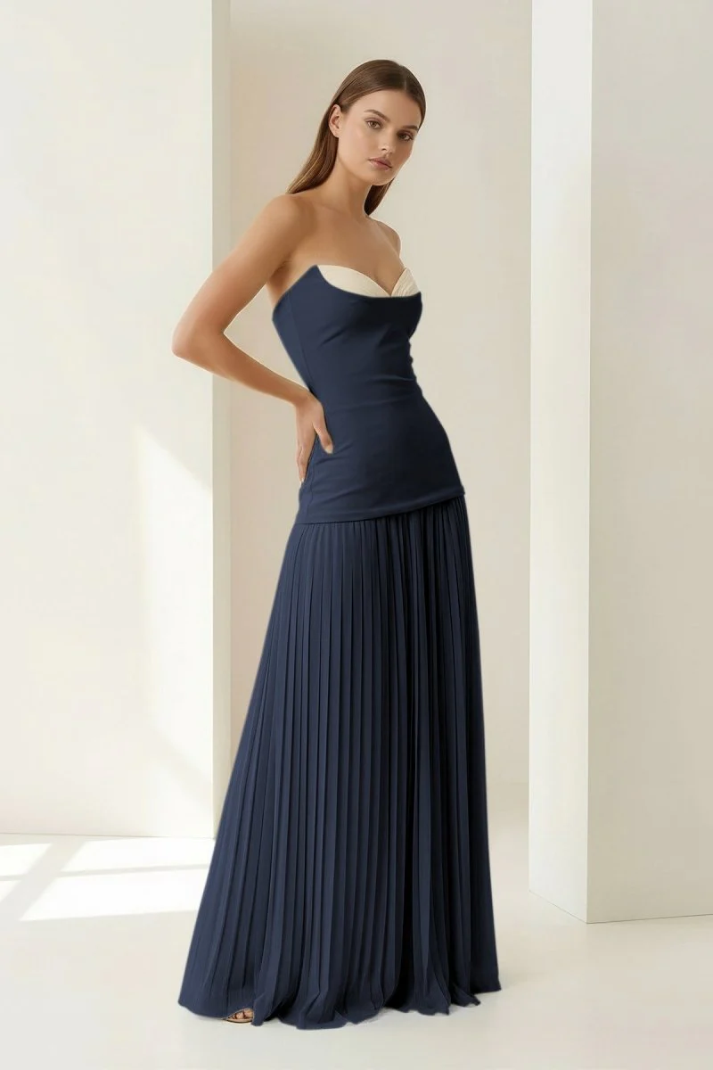 Blue Strapless Sheath Chiffon Pleated Long Prom Dresses