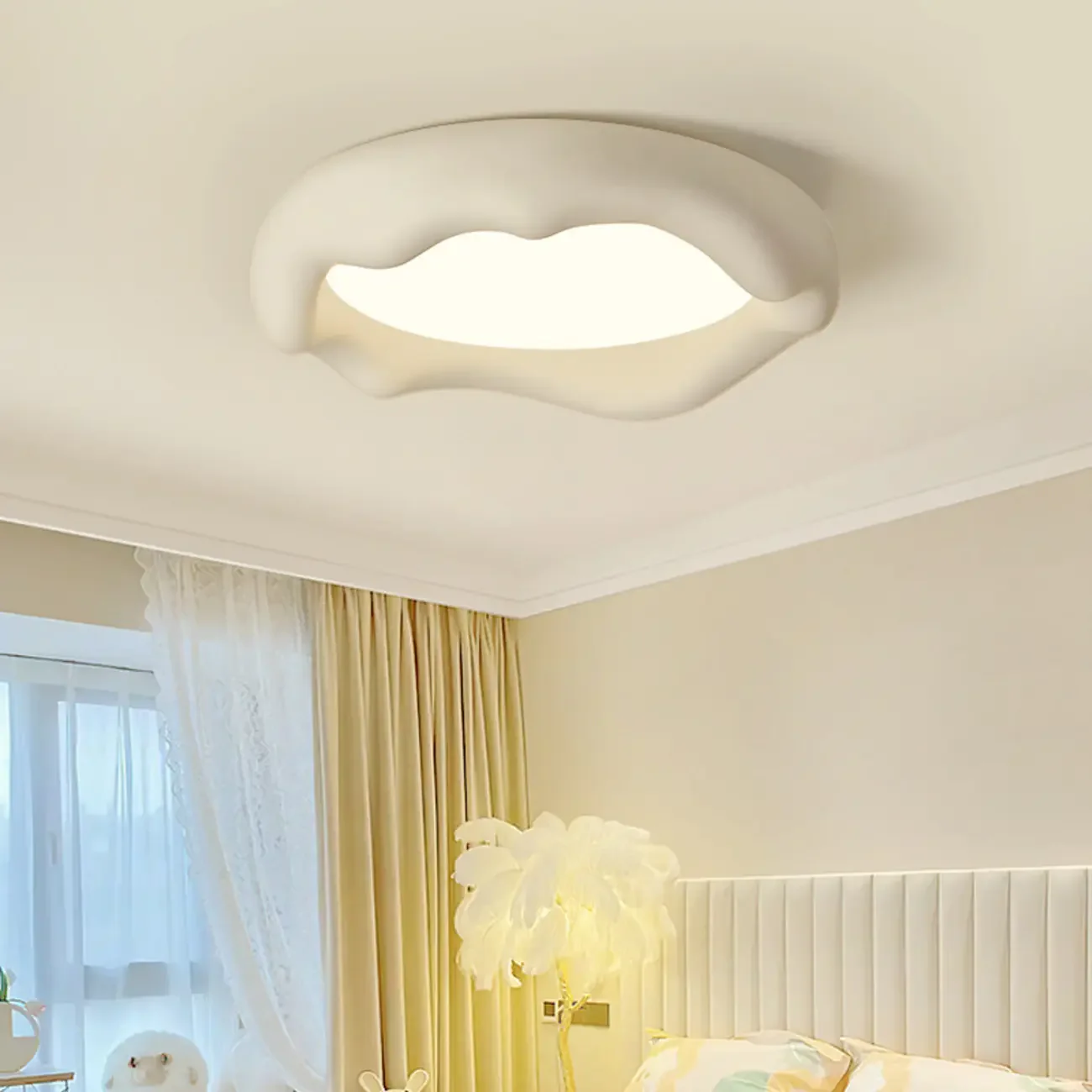 Acrylic Artistic Melting Cream Design Flush Ceiling Light