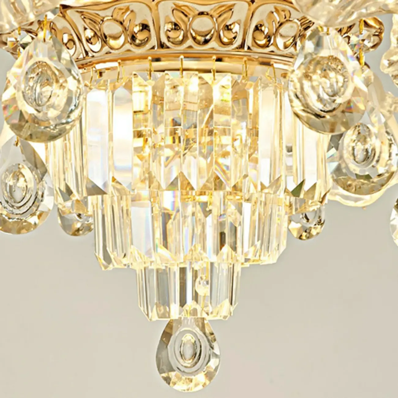 Living Room Down Light Crystal Chandelier with Flower Glass Shape