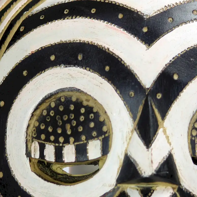 Novica Handmade Round Zebra African Wood Mask