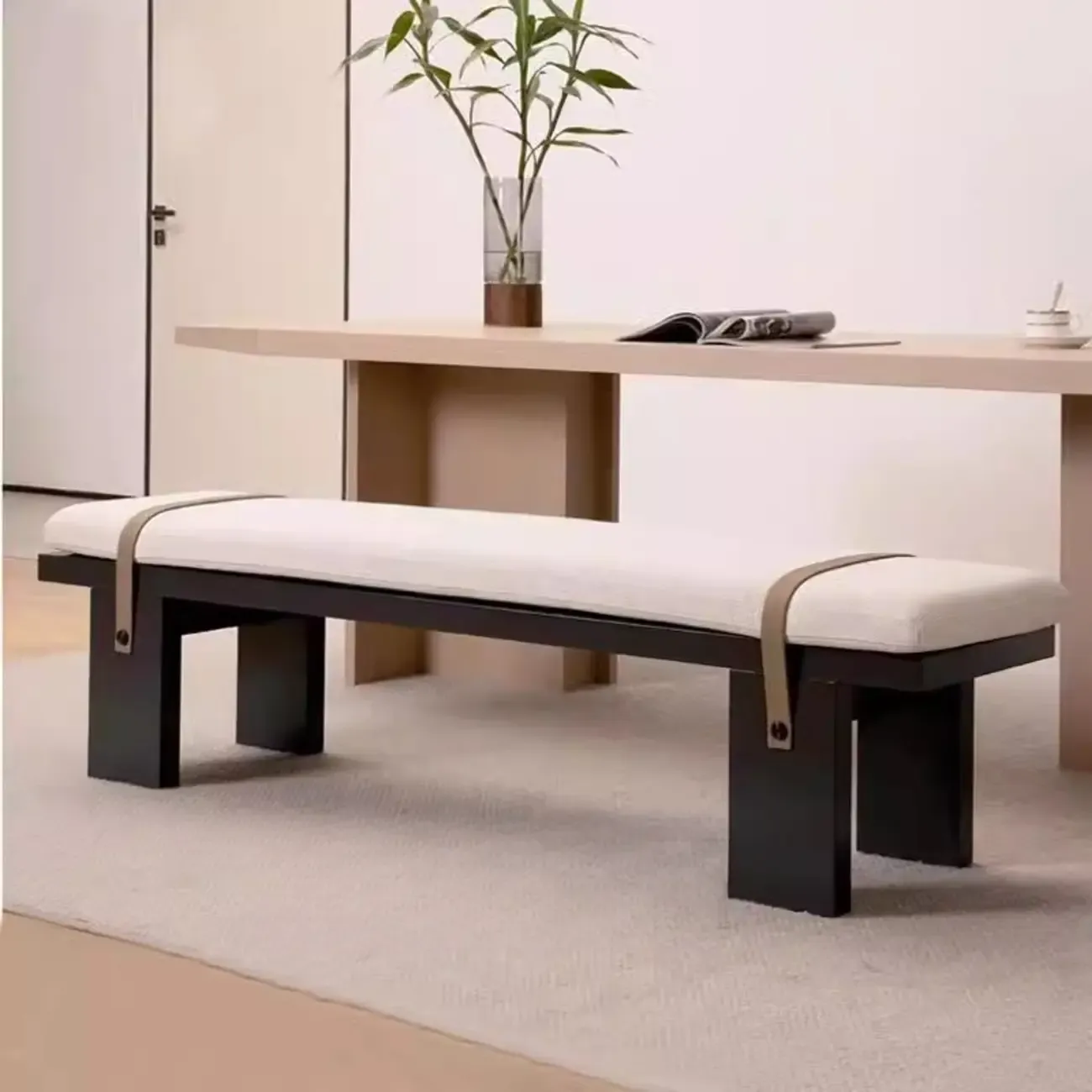 Elegant Modern Upholstered Bedroom Bench