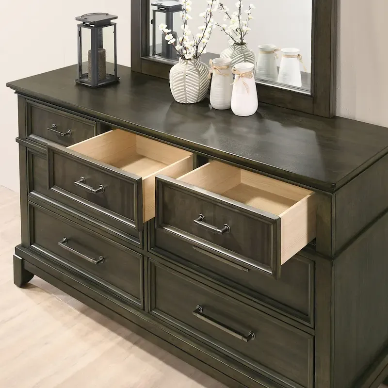 Furniture of America Evva Traditional Grey Wood 6-Piece Panel Bedroom Set