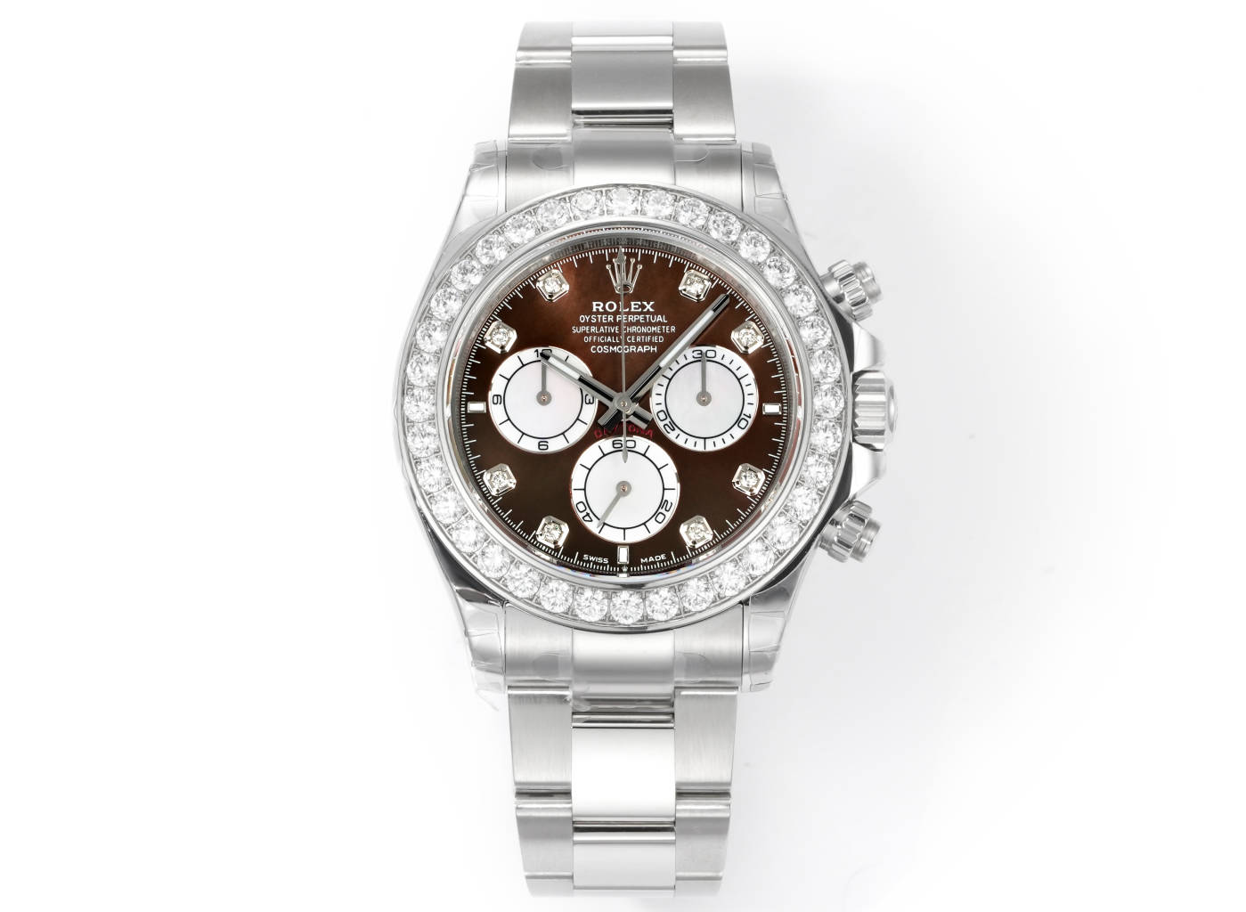High quality replica Rolex Daytona full front view with diamond bezel