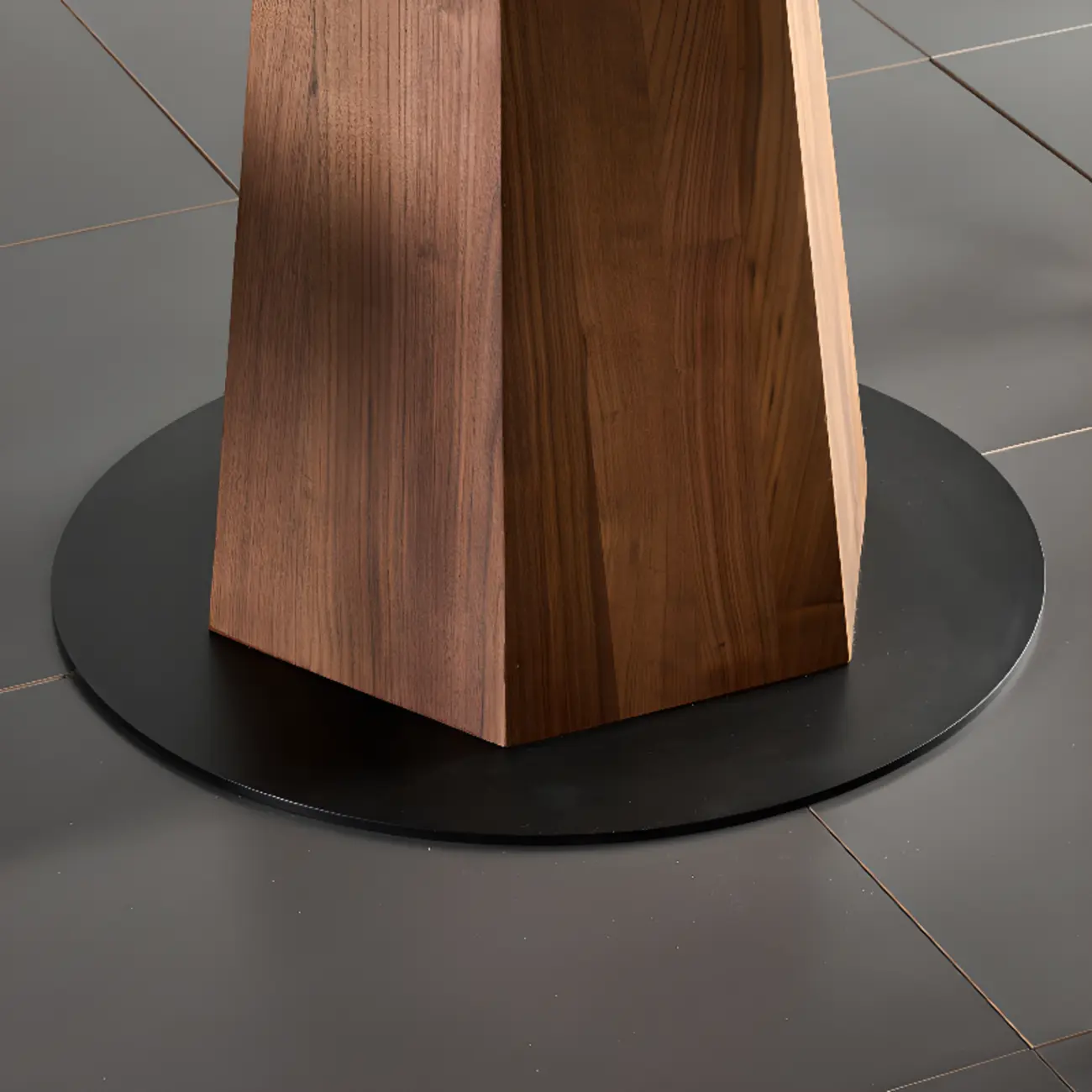 Traditional Pine Solid Wood Round Dining Table