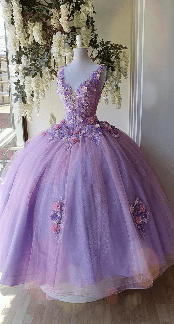 Princess Tulle Long Quinceanera Dresses with Flower