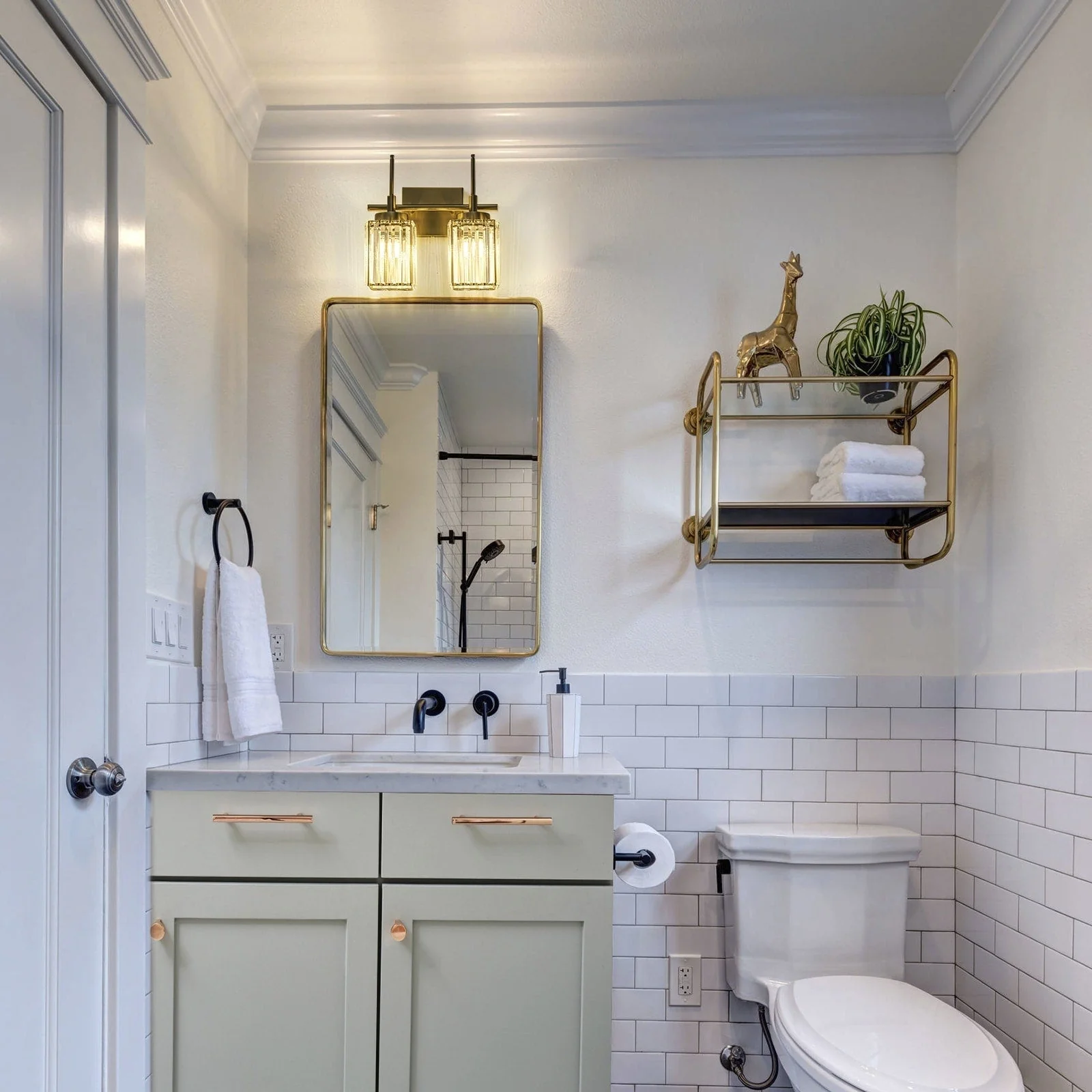 Modern Gold Dimmable Wall Light Glam Cylinder Bathroom Crystal Vanity Light Wall Sconces