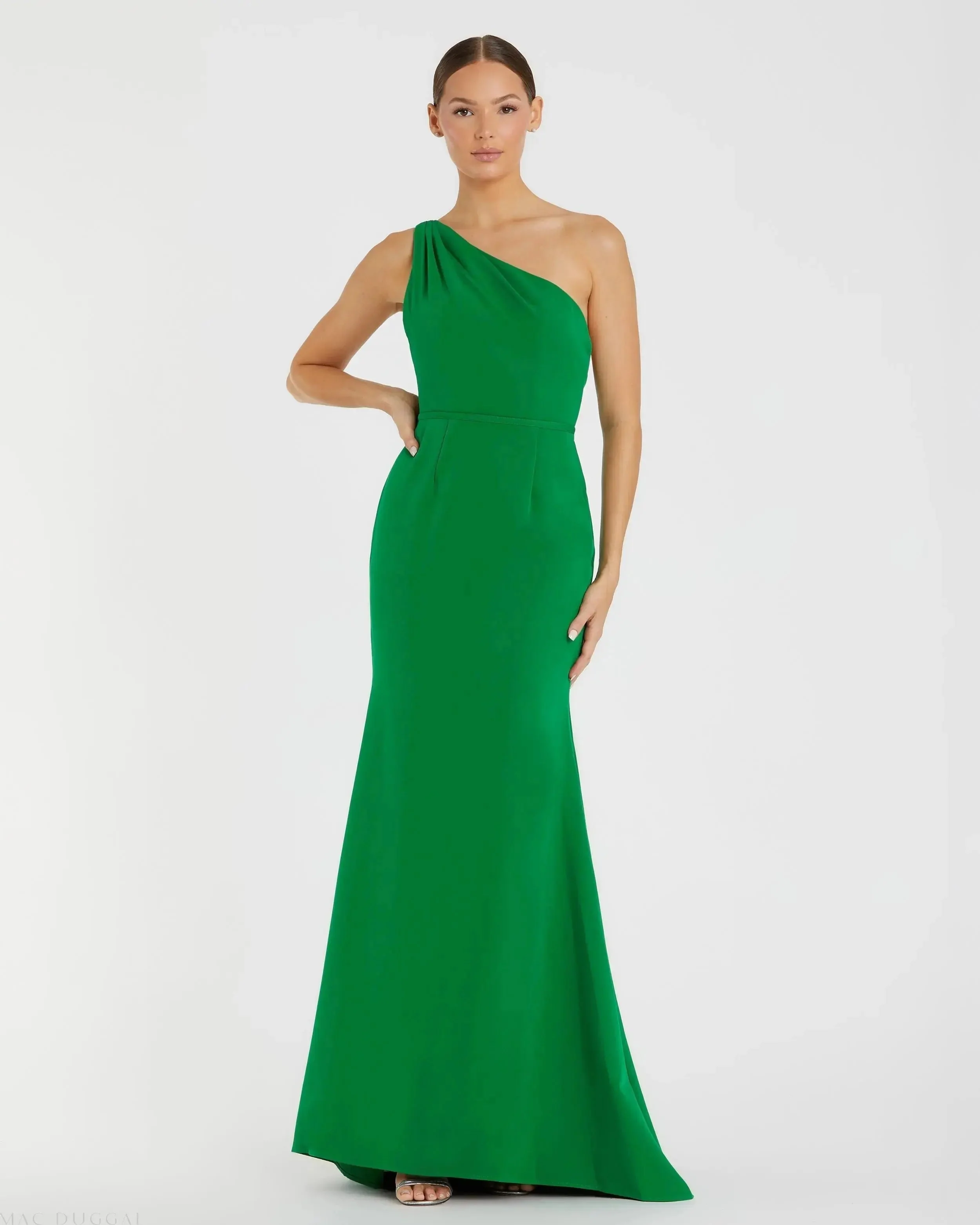 Green One Shoulder Crepe Mermaid Gown