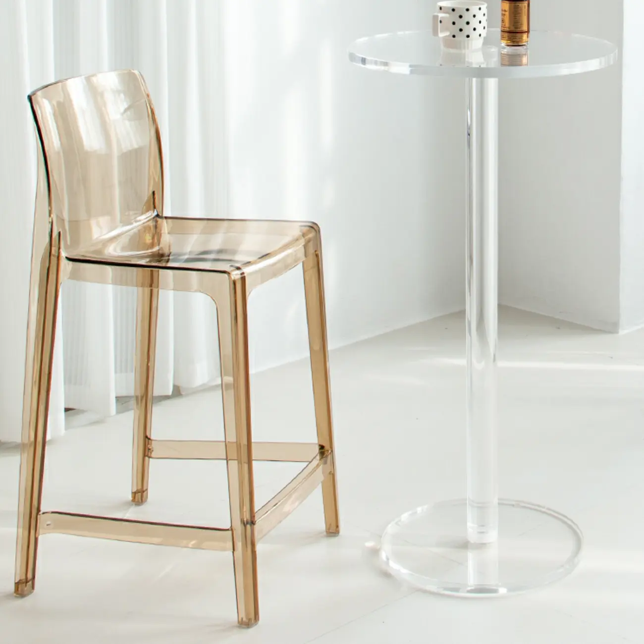 Modern Clear Acrylic Round Pedestal Bar Tables