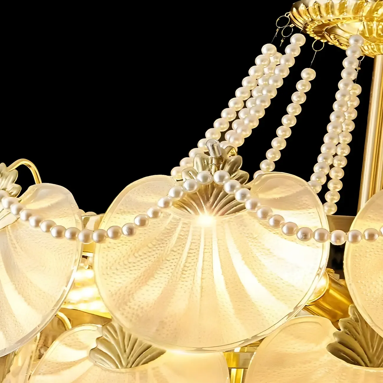 Luxury Modern Tiered Shell Chandelier with Frosted Glass