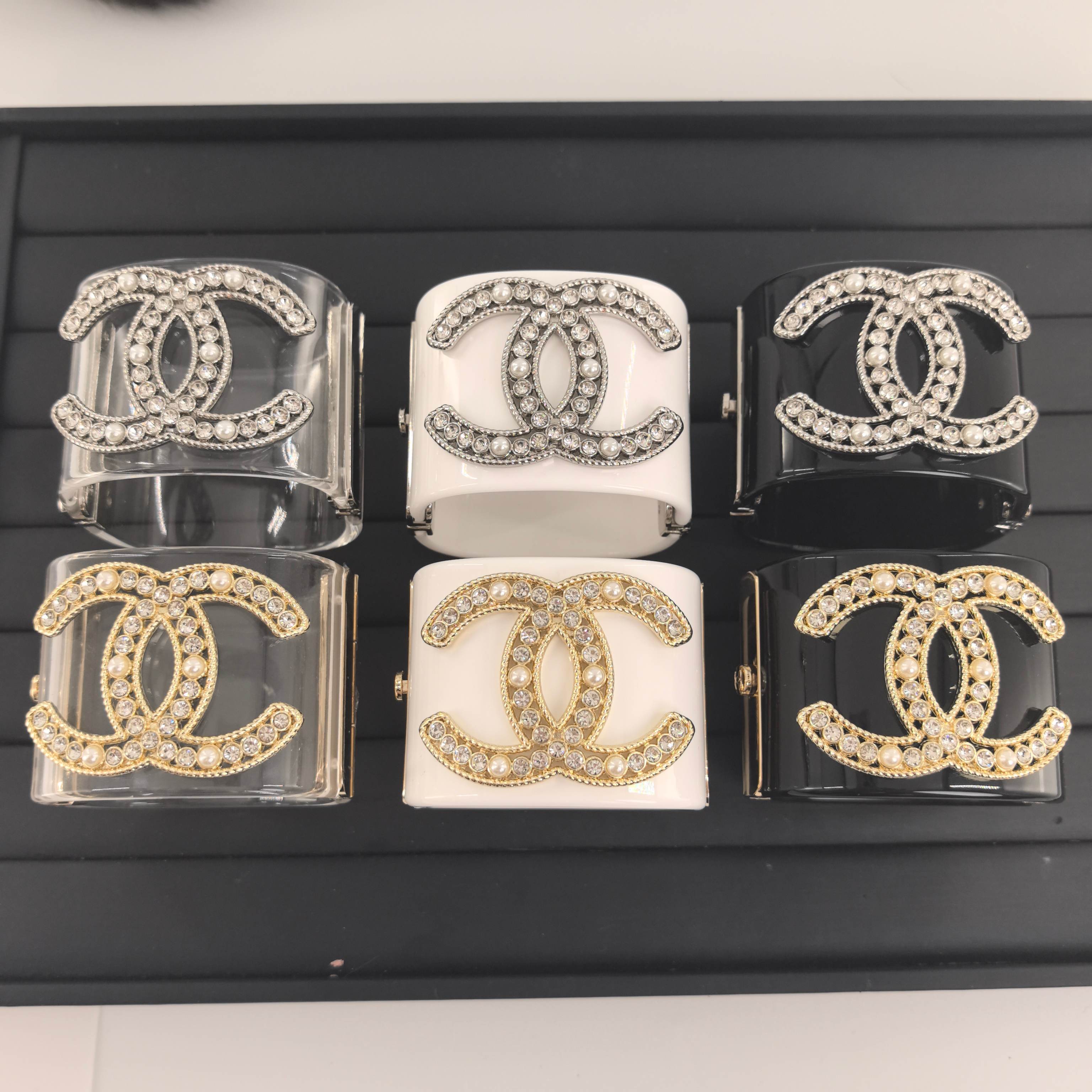 CCS067 Chanel large Acrylic chanel cuff - ccjewelryacc