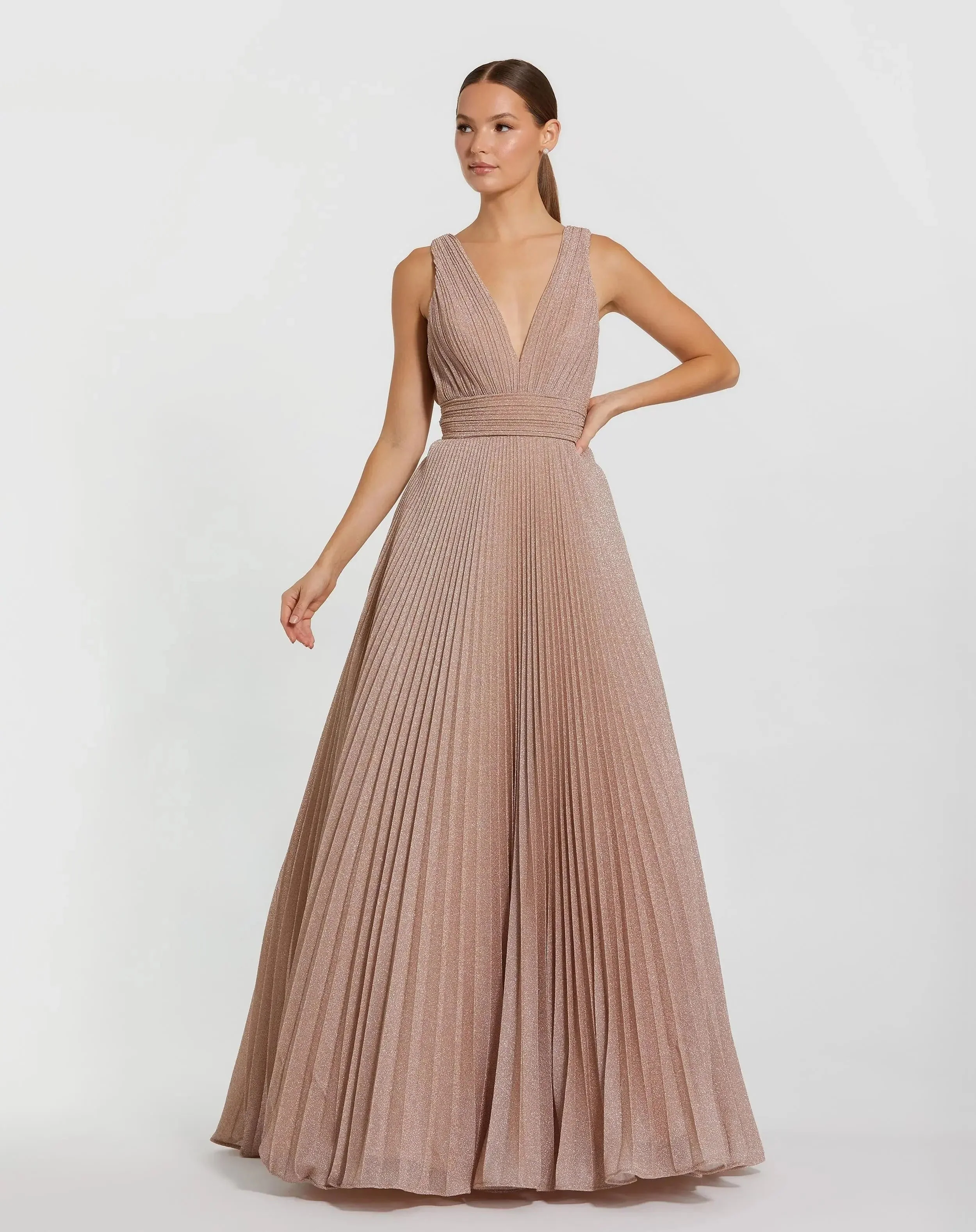 Shimmering Georgette Pleated Sleeveless Gown