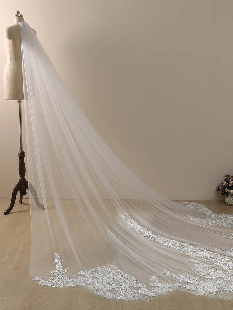 Vintage Lace Cathedral Veil Shaped Bridal Veil Wedding Veil