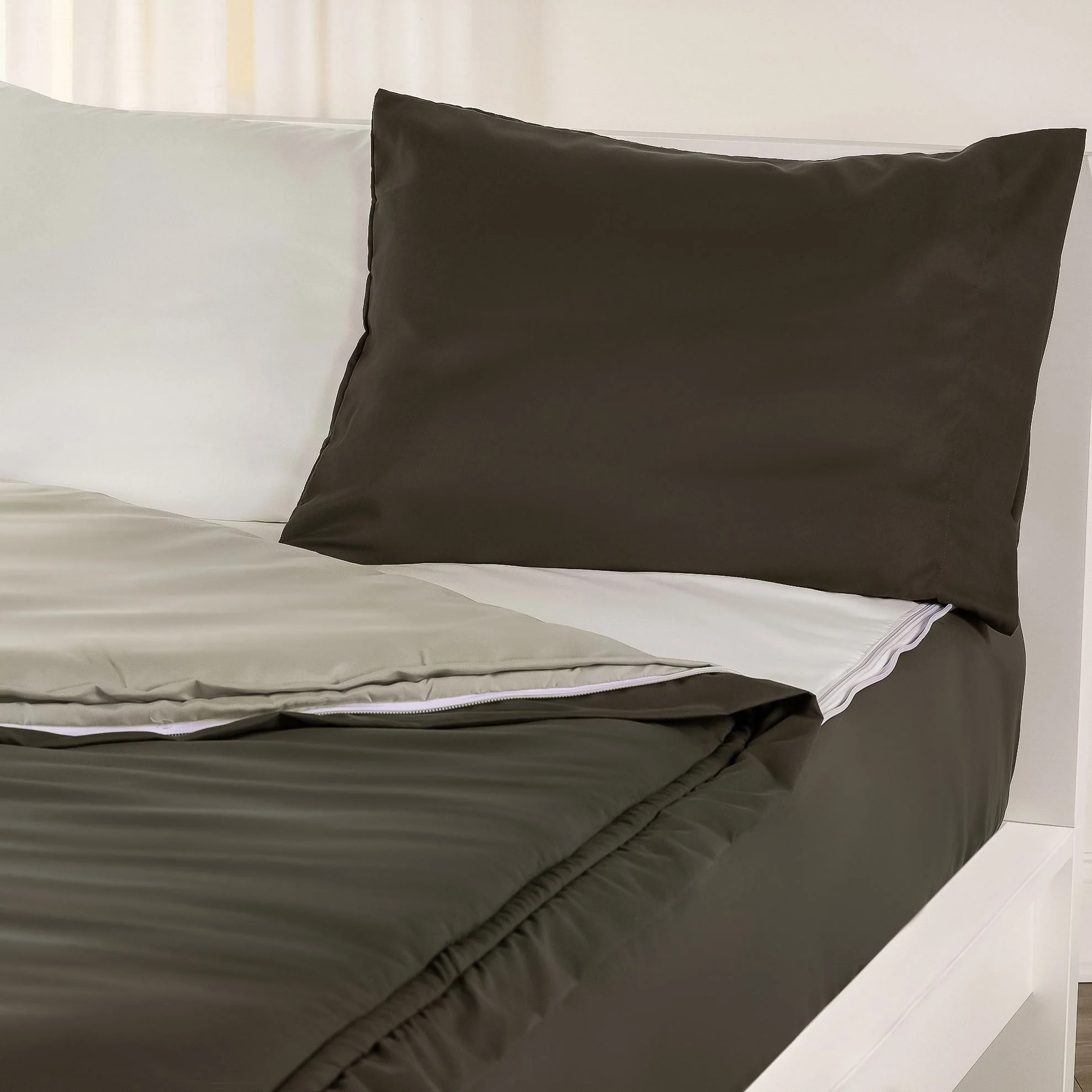 Siscovers Pewter Bunkie Deluxe Zipper Bedding Set