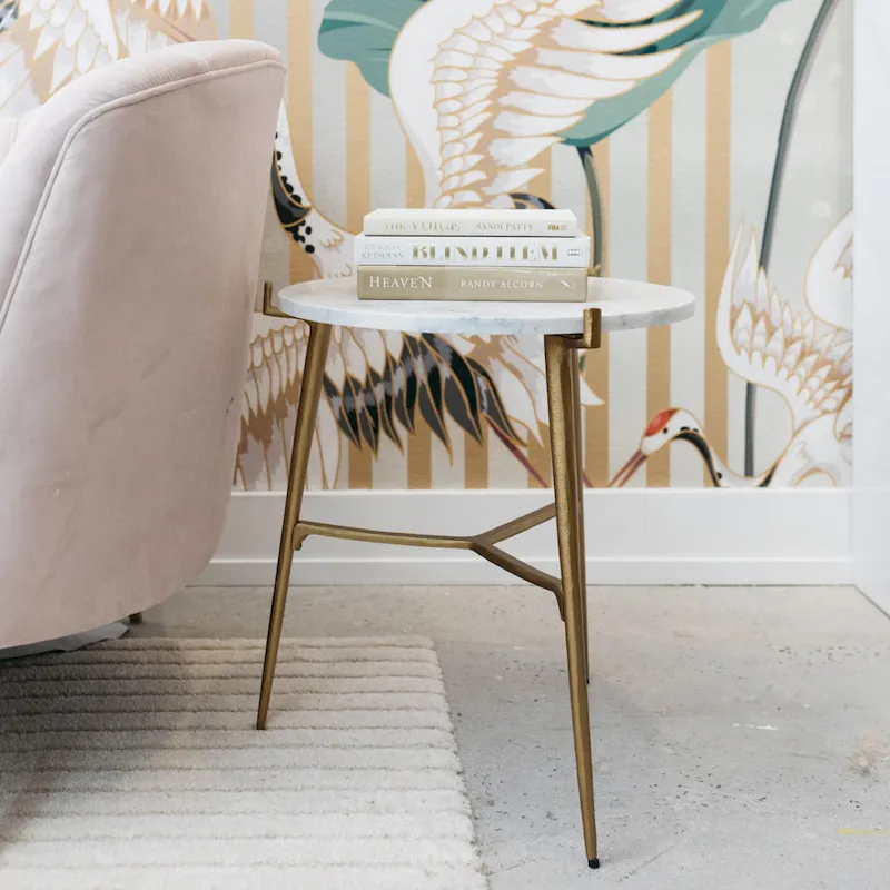 Round Marble Top Accent Side Table with Gold Tripod Base – White / Gold, Contemporary Style