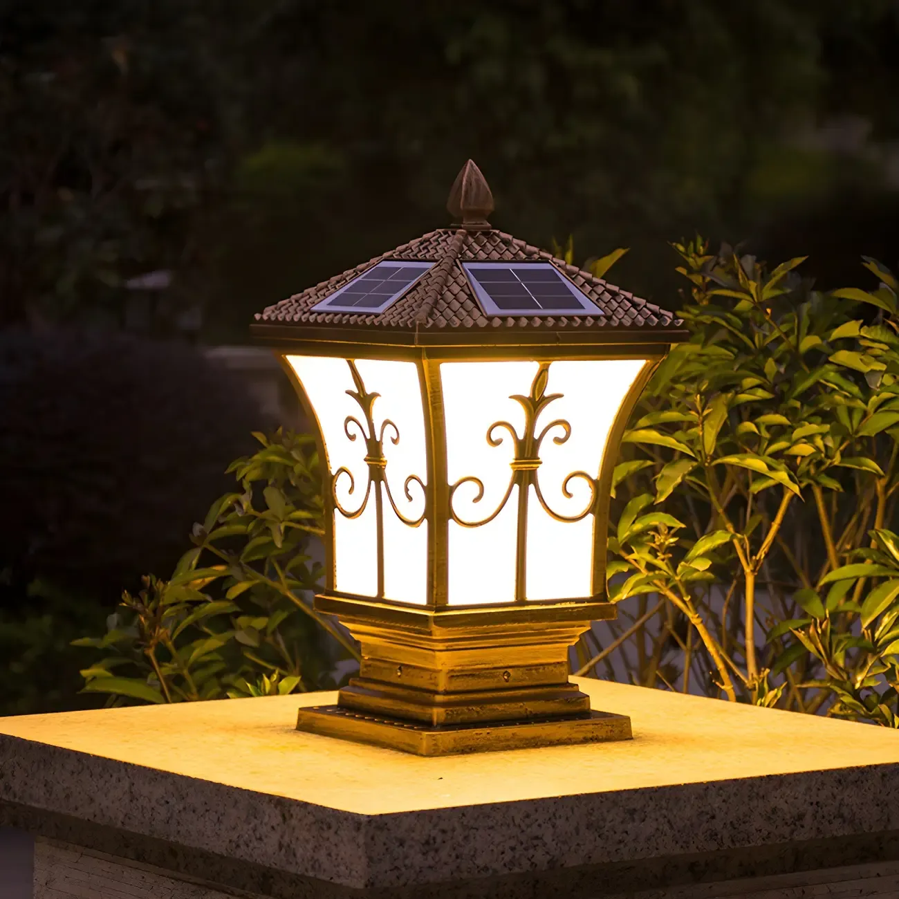 Vintage Solar Bronze LED Outdoor Post Lights