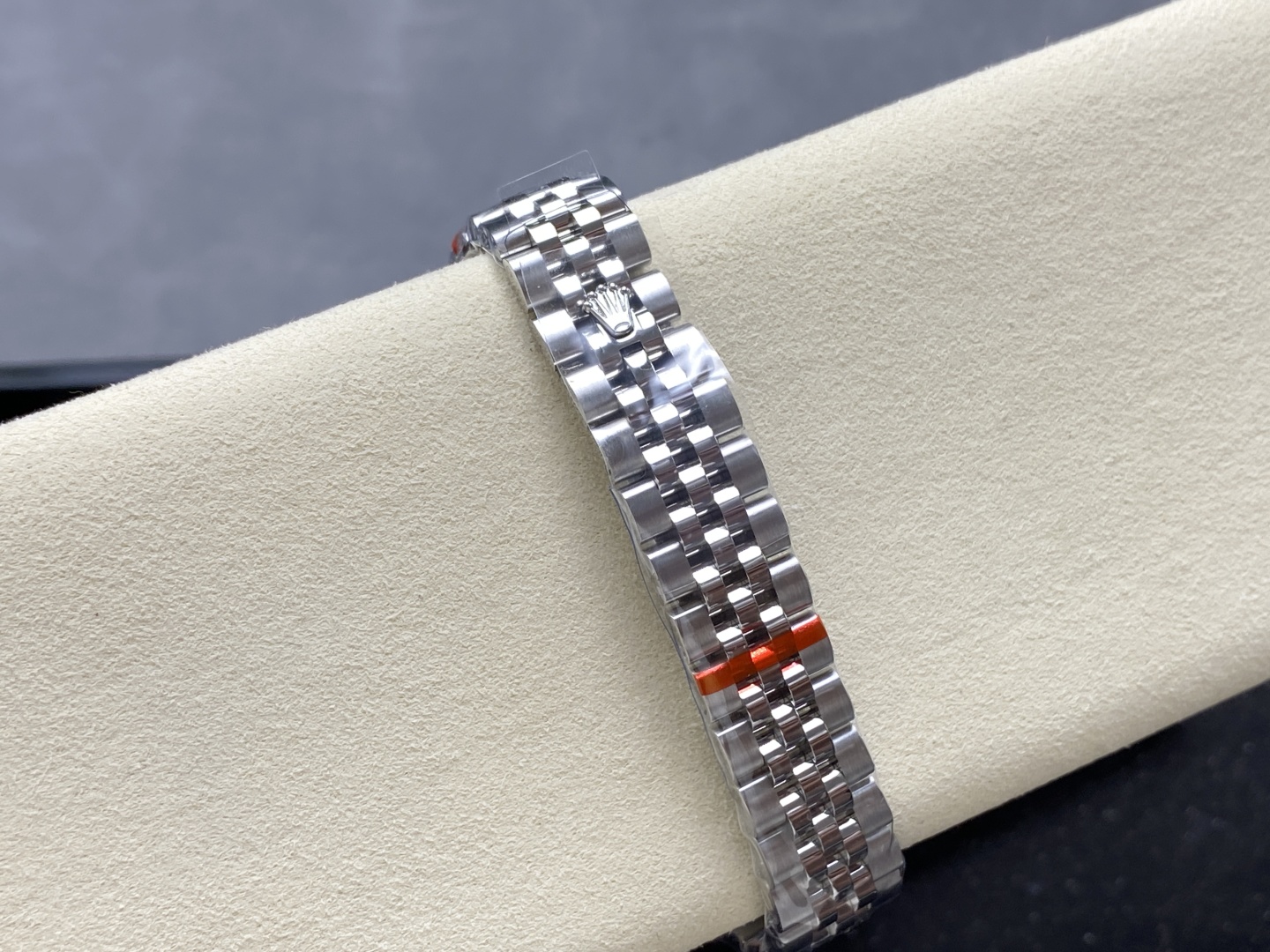 Brazalete Jubilee de acero con cierre y logo Rolex