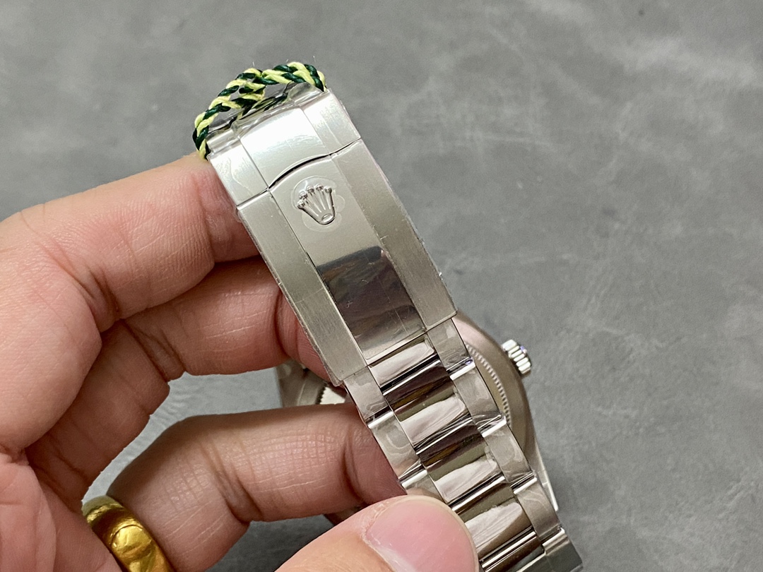 Rolex super clone bracelet clasp and 904L steel