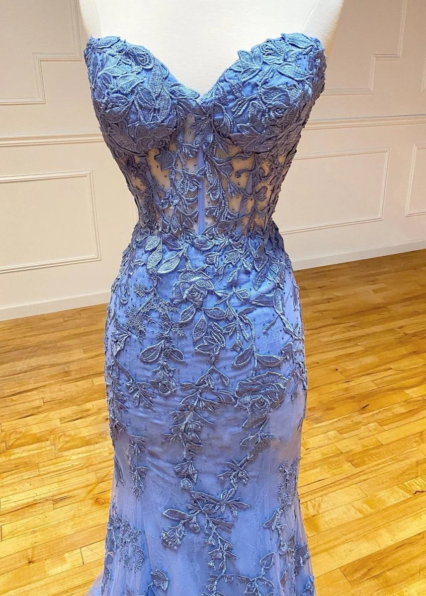 Mermaid Strapless Lace Prom Dress With Appliques