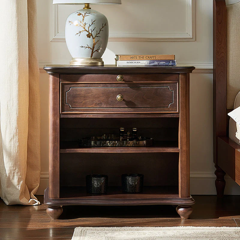 1-Drawer Nightstand with Pull-Out Tray, Built-in Power Outlet & Spindle Legs | Walnut / Brown / Black | Single