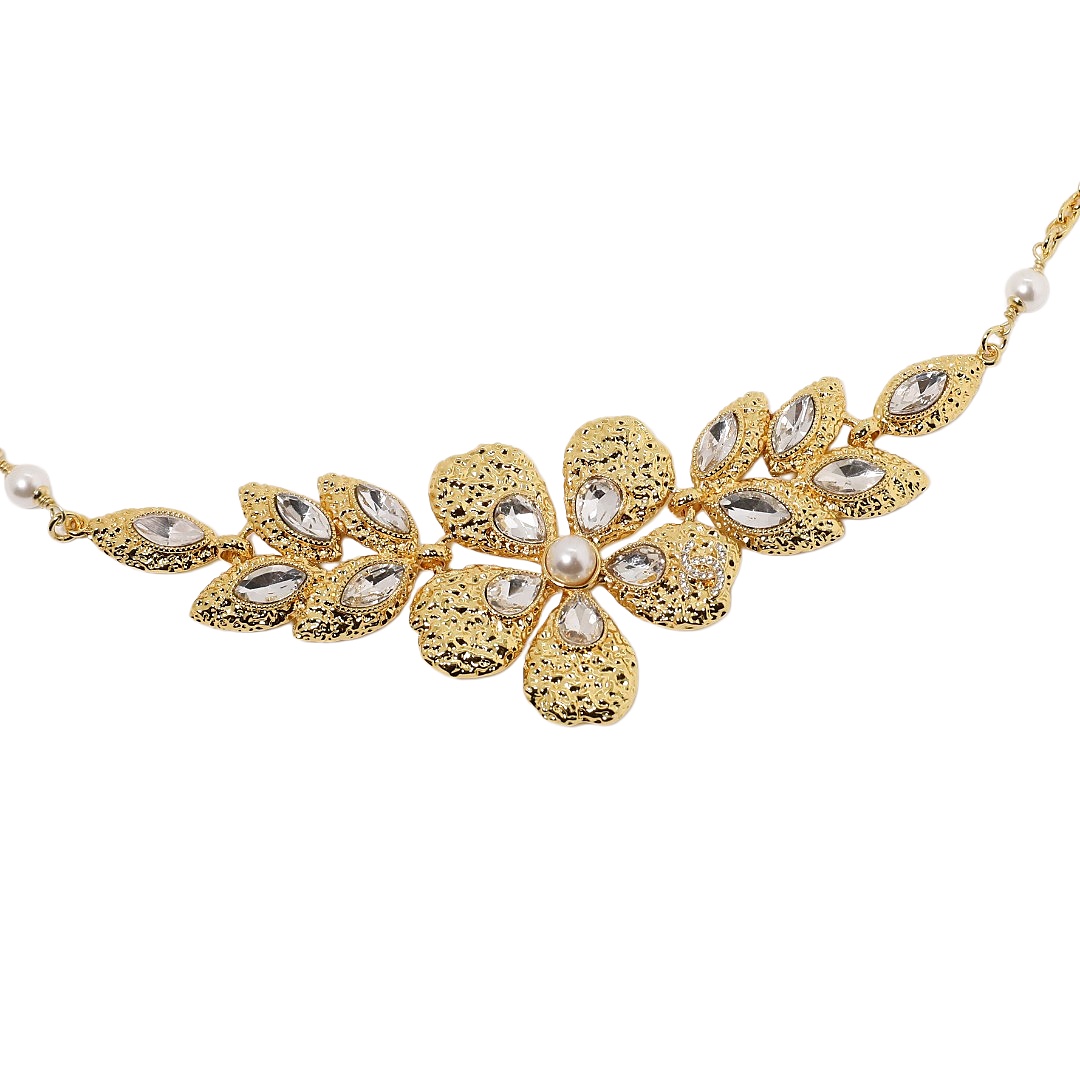 CCN486 Chanel vintage Lava relief petals and leaves necklace - ccjewelryacc